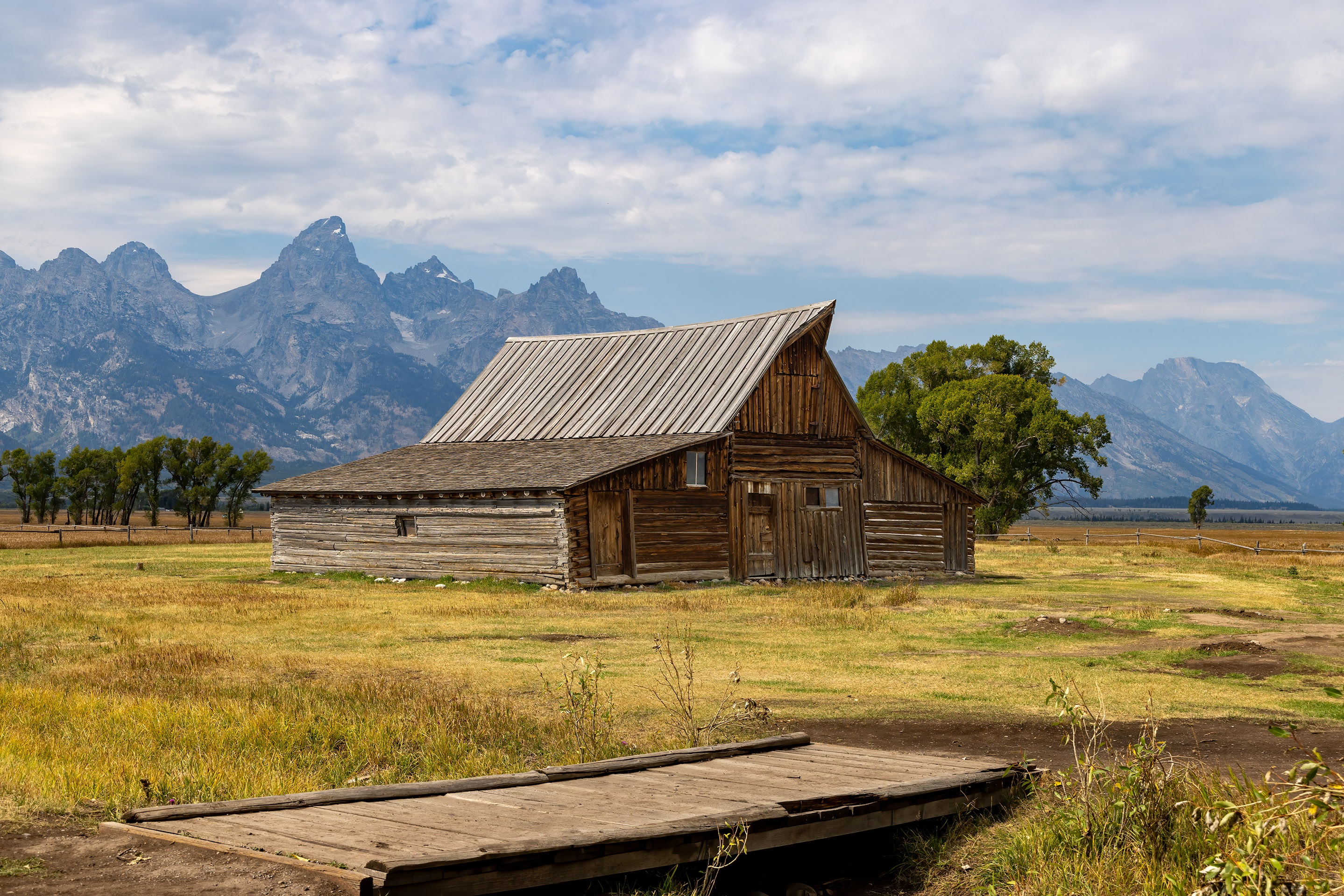 2nd PrizeMulti-Scape In Class 3 By Mark Cohen For Mormon Barn OCT-2024.jpg